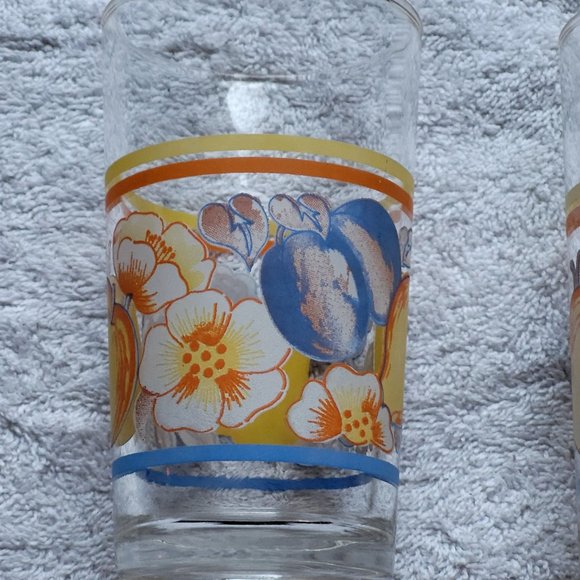Vintage KIG Indonesia FRUIT THEMED 5" Tumblers set of 2 GUC SEE PICTURES - Picture 3 of 8